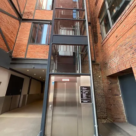 아파트 Loft & Artist In An Industrial Creative Hub *