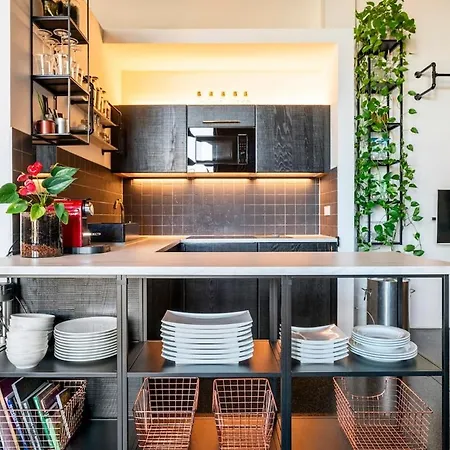 Apartamento Loft & Artist In An Industrial Creative Hub Berlim