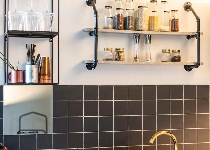 Apartment Loft & Artist In An Industrial Creative Hub Berlin